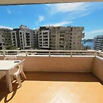 Sion Sarand Holidays דירה *
