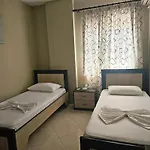 דירה Sion Sarand Holidays סרנדה