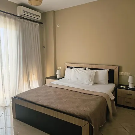 דירה Sion Sarand Holidays *