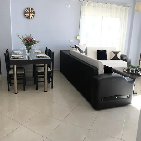 Sion Sarand Holidays Apartment