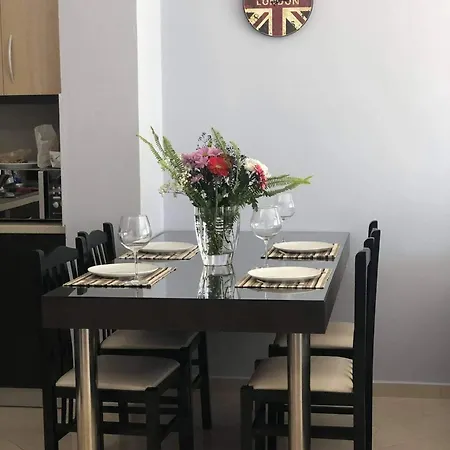 Apartment Sion Sarand Holidays
